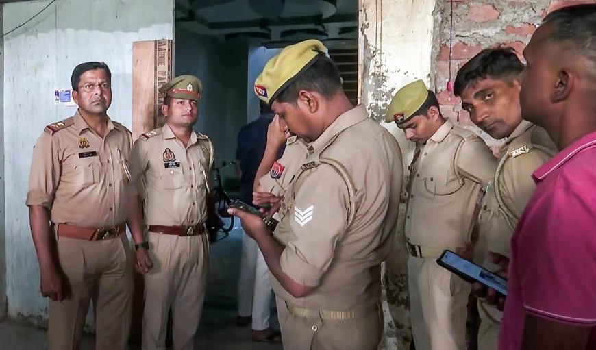 स्कूल छोड़ने के बहाने दरिंदे ने नाबालिग छात्रा को गाड़ी में बिठाया, दूर लेकर साथियों के साथ मिलकर कर दिया रेप, तीनों आरोपी गिरफ्तार
