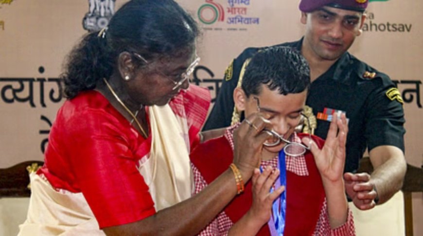 राष्ट्रपति मुर्मू का देहरादून दौरा: राष्ट्रपति निकेतन का किया उद्घाटन, दृष्टिबाधित बच्चों के साथ मनाया जन्मदिन