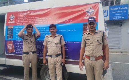 नैनीताल : मानव दुर्व्यापार के खिलाफ पुलिस ने चलाया जागरुकता अभियान