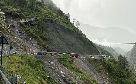उत्तराखंड में लगातार बरसात से पैदा हुई आपात स्थिति, 87 सड़कों पर यातायात ठप, येलो अलर्ट जारी