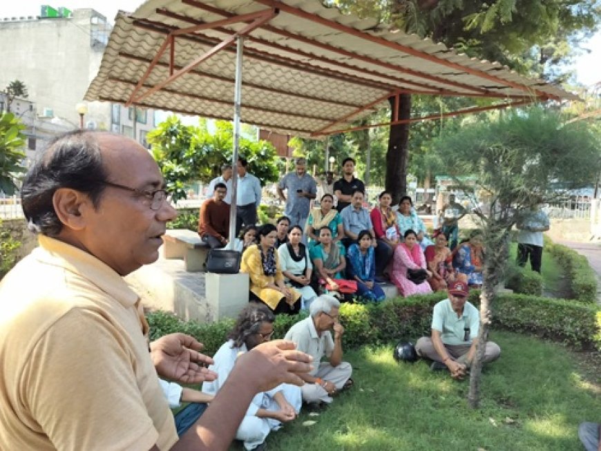 हल्द्वानी में लाल स्याही का विवाद: आवास विकास के नागरिकों का प्रशासन पर आक्रोश