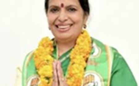अल्मोड़ा: पूर्व जिला पंचायत अध्यक्ष उमा बिष्ट को अधिवक्ताओं की श्रद्धांजलि