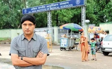ब्रेकिंग: आईएफएस अधिकारी संजीव चतुर्वेदी ने कैबिनेट सचिव के विरुद्ध आपराधिक कार्यवाही का दायर किया याचिका