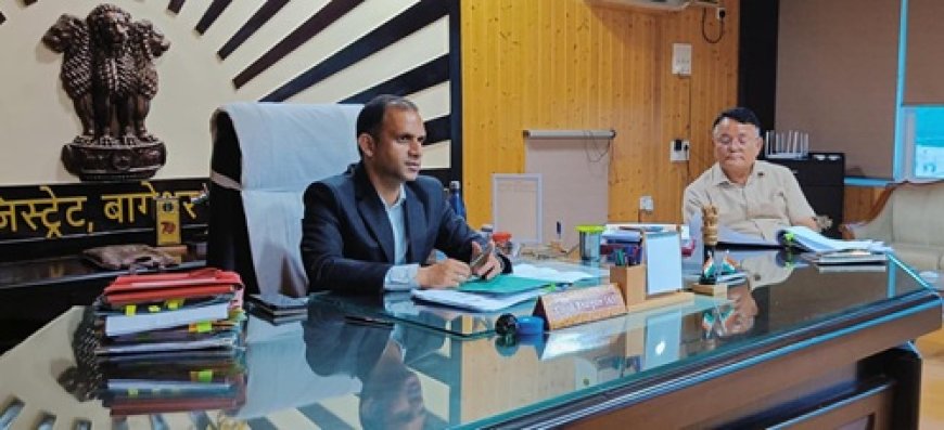 बागेश्वर में डीएम आशीष भटगांई ने दिए गुणवत्ता परक निर्माण कार्य के निर्देश
