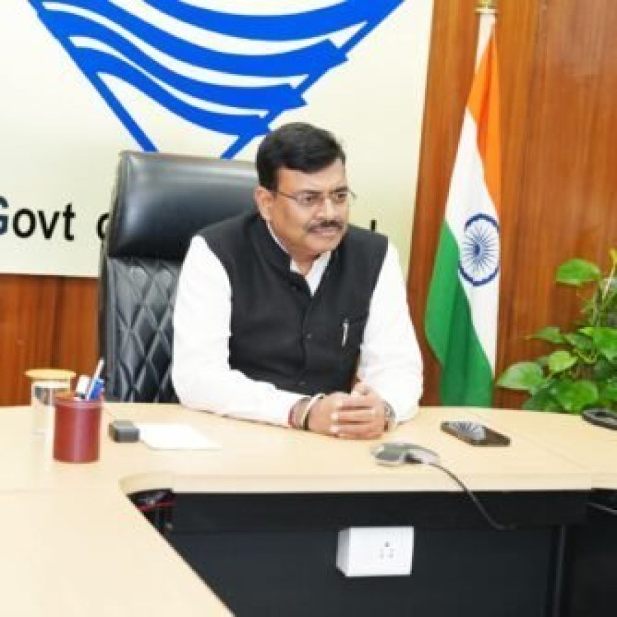 झुग्गी बस्तियों के पुनर्विकास के लिए मुख्य सचिव ने दिए निर्देश