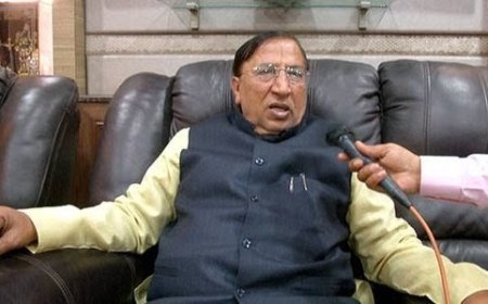 लिंक्डइन पर फर्जी इंटर्नशिप पेज बनाकर राज्यसभा सांसद के नाम से ठगी, मुकदमा दर्ज