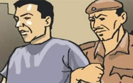 काशीपुर ब्रेकिंग : 2 लाख कीमत के पिस्टल व तमंचों के साथ पकड़ा गया वकालत का छात्र