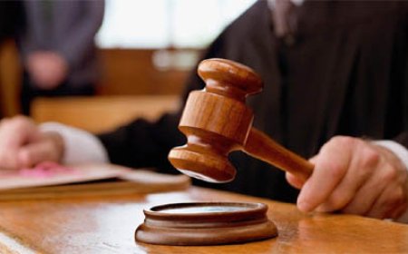 महिला का इस्तेमाल कर एससी/एसटी एक्ट का दुरुपयोग करने वाले वकील को 12 साल की सजा