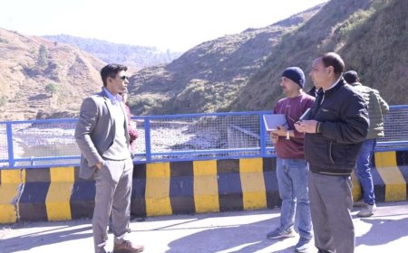 अल्मोड़ा: जिलाधिकारी ने राम प्रसाद टम्टा कोसी बैराज का किया स्थलीय निरीक्षण, पर्यटन संभावनाओं पर किया मंथन