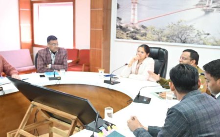 सड़क सुरक्षा समिति की बैठक जिलाधिकारी की अध्यक्षता में सम्पन्न हुई