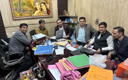 राज्य कर का छापा, बोगस फर्मों से खरीद पर लगा रहे थे चूना, 70 लाख रुपये मौके पर जमा कराए