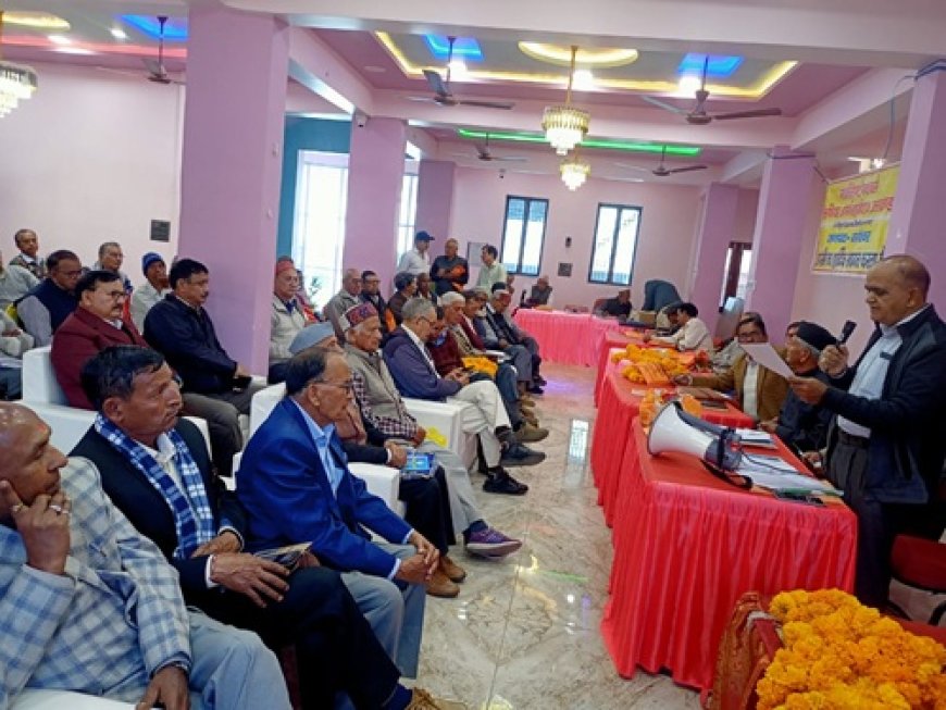 ‘बुढ़ापे का सहारा बने गोल्डन कार्ड’: उत्तराखंड के पेंशनर्स ने रखीं 8 सूत्रीय माँगे