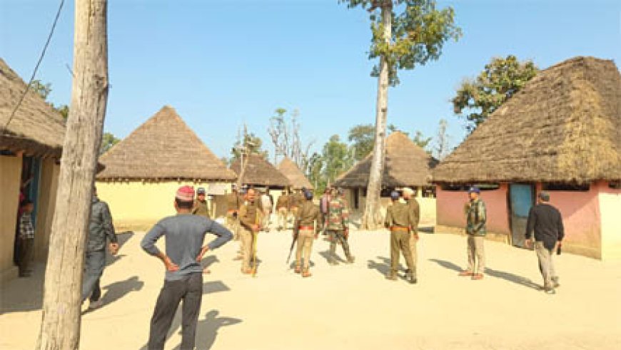 बिग ब्रेकिंग : वन विभाग ने फ्लैग मार्च कर चलाया चेकिंग अभियान