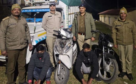 नैनीताल- पुलिस ने चोरी की स्कूटी और बाइक सहित दो शातिर चोर दबोचे , देखें बड़ा खुलासा