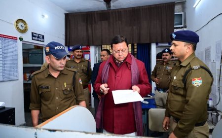 सीएम धामी का डालनवाला थाने पर औचक निरीक्षण: थानेदार अनुपस्थित मिले, तत्काल लाइन हाजिर