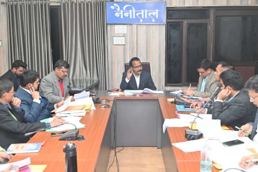 हल्द्वानी: लक्ष्य के अनुरूप राजस्व वसूली हो, कम वसूली करने वाले अमीनों का वेतन रोका जाए- जिलाधिकारी