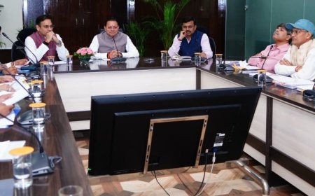 Uttarakhand: मुख्यमंत्री पुष्कर धामी ने नैनीताल और ऊधमसिंहनगर की विधानसभाओं की घोषणाओं की की समीक्षा