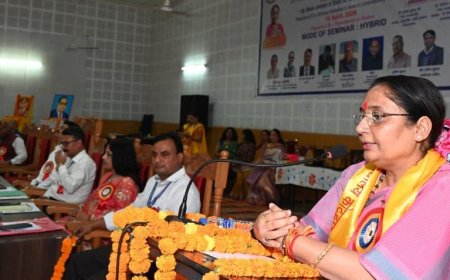 कोटद्वार: विधानसभा अध्यक्ष ऋतु खण्डूडी ने डॉ. भीमराव अंबेडकर के जीवन पर गोष्ठी में हिस्सा लिया