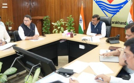 Dehradun: राज्य में विद्युत आपूर्ति की स्थिति पर उच्चस्तरीय बैठक, मुख्य सचिव ने उठाए ठोस कदम