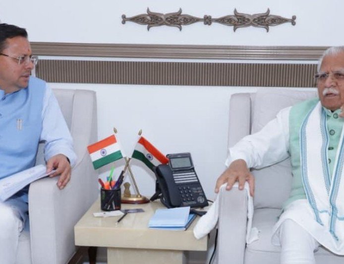 नई दिल्ली: मुख्यमंत्री पुष्कर धामी ने केंद्रीय मंत्री से हरिद्वार के विकास पर चर्चा की