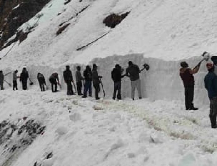 केदारनाथ यात्रा 2026: कपाट खोलने की तैयारियां अंतिम चरण में, श्रद्धालुओं के स्वागत की तैयारियां जोरों पर