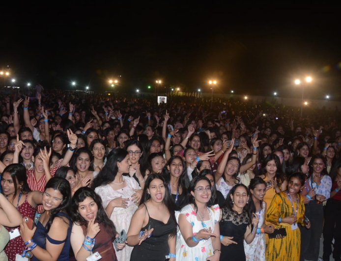 श्री गुरु राम राय विश्वविद्यालय में संगीतमय शाम का जादू