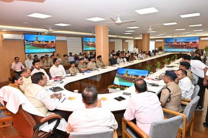 मुख्य सचिव ने कुंभ मेला-2027 की तैयारियों की विस्तृत समीक्षा, संगठनों से व्यवस्था पर की चर्चा