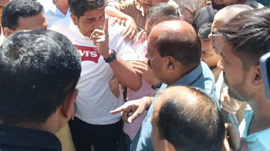 जसपुर में मूर्ति स्थापना विवाद: आदेश चौहान और सिंघल के समर्थकों के बीच हंगामा