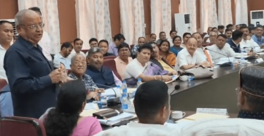 बंशीधर भगत का बयान: 'सिर्फ मोदी-मोदी से नहीं चलेगा काम, 2027 में बढ़ सकती हैं मुश्किलें'