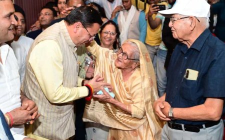 बुजुर्गों का सम्मान: हमारी संस्कृति की पहचान - मुख्यमंत्री धामी