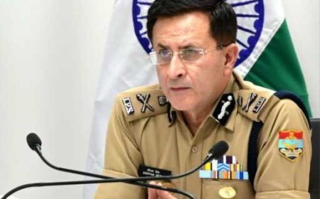 “ऑपरेशन प्रहार” की सफलता: 1400 से अधिक अपराधियों की गिरफ्तारी और साइबर ठगों पर कड़ा शिकंजा