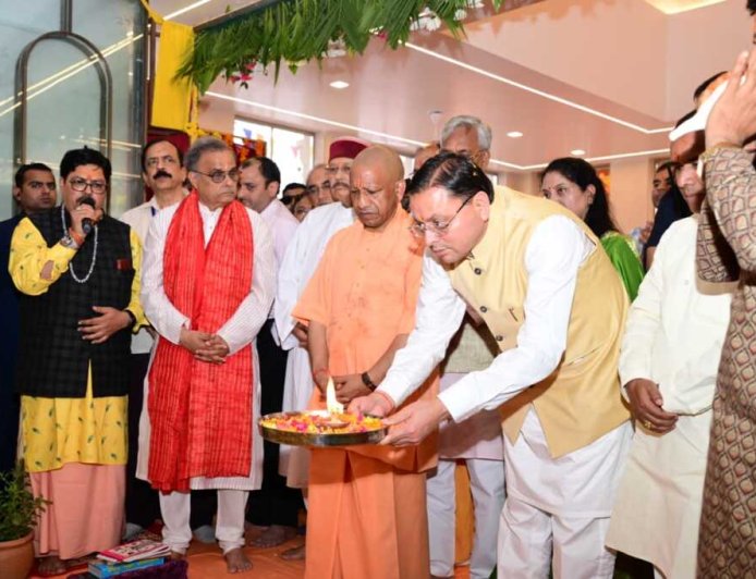 योगी आदित्यनाथ और धामी का यमकेश्वर दौरा: विकास की नई लकीर का शुभारंभ