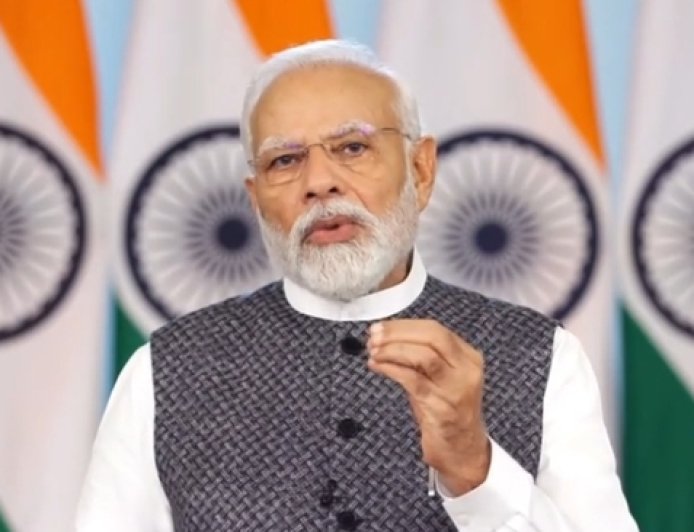 ईरान संकट के बीच पीएम मोदी की महत्वपूर्ण अपील, देशवासियों से बचत और स्वदेशी उत्पादों की ओर बढ़ें