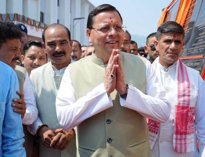 सीएम धामी ने अल्मोड़ा में 138 करोड़ रुपये की योजनाओं का लोकार्पण और शिलान्यास किया
