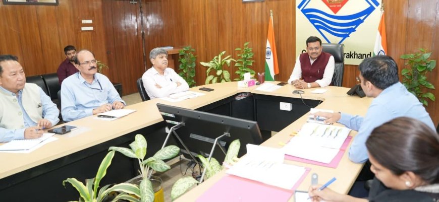 उत्तराखंड: मुख्य सचिव आनंद बर्द्धन ने स्टेट प्रगति के तहत परियोजनाओं की साझा समीक्षा की