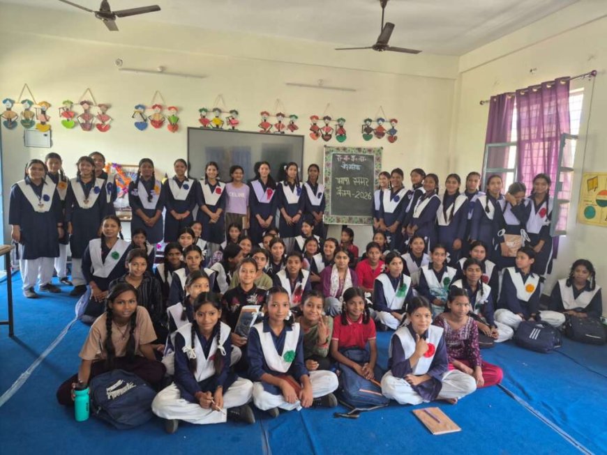 चोरगलिया इंटर कॉलेज में भाषा समर कैंप का आयोजन, छात्राओं ने सीखी साइन लैंग्वेज