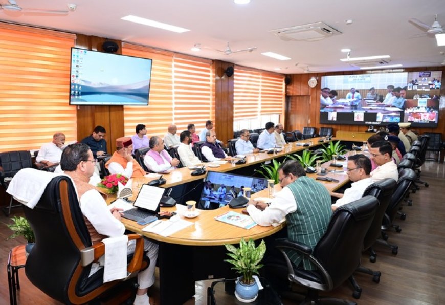 चारधाम यात्रा में रात 10 बजे से सुबह 4 बजे तक वाहनों की आवाजाही पर रोक, मुख्यमंत्री ने सख्त निर्देश दिए