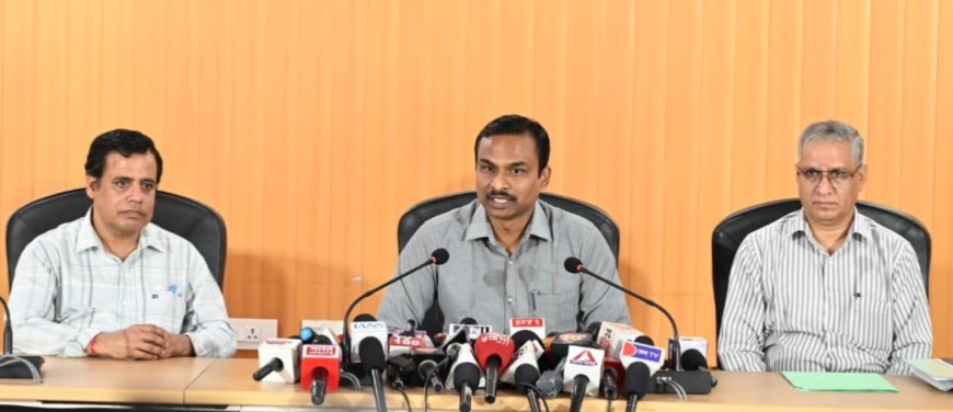 उत्तराखण्ड में 98 प्रतिशत गणना फार्म वितरित, चुनावी प्रक्रिया तेजी से आगे बढ़ी