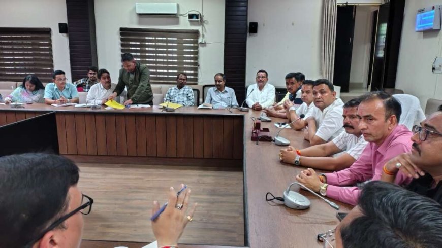 हल्द्वानी: बरसात में आपदाओं से निपटने के लिए कैबिनेट मंत्री राम सिंह कैड़ा के निर्देश