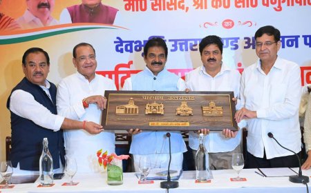 के सी वेणुगोपाल के नेतृत्व में कांग्रेस में नई जान, 2027 की तैयारी शुरू