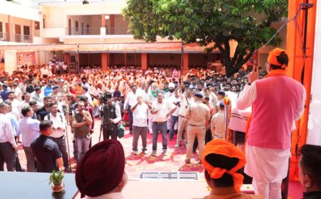 मुख्यमंत्री पुष्कर सिंह धामी ने शहीद ऊधम सिंह को भावपूर्ण श्रद्धांजलि अर्पित की