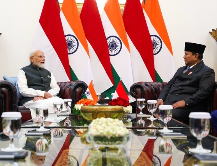 प्रधानमंत्री मोदी को जकार्ता में इंडोनेशिया का सर्वोच्च नागरिक सम्मान, भारतीय संसद को संबोधित करने वाले पहले प्रधानमंत्री बने