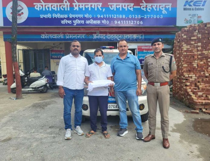 दून पुलिस ने नकल माफियाओं पर कसा शिकंजा, यूटीयू पेपर लीक मामले में सहायक प्रोफेसर गिरफ्तार