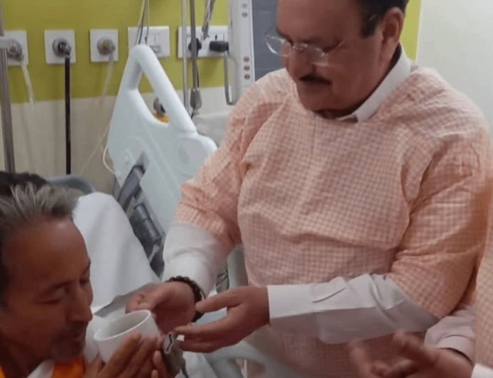 प्रधानमंत्री मोदी का आधी रात में छात्रों के लिए विशेष संदेश