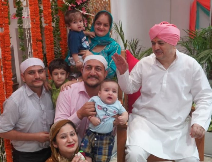 गुरु के चरणों में श्रद्धा और आशीर्वाद का पर्व: गुरु पूर्णिमा विशेष