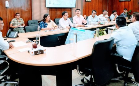 उत्तराखंड: मुख्य सचिव आनंद बर्द्धन ने PNG पाइपलाइन और कनेक्शन कार्यों की प्रगति की समीक्षा