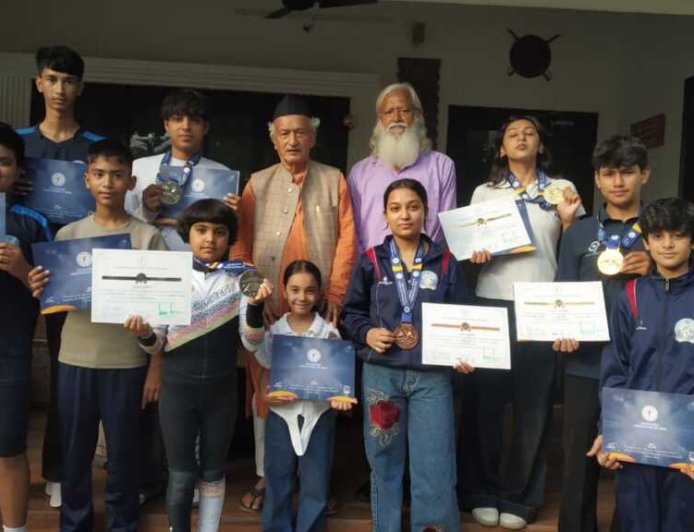 उत्तराखंड की आइस स्केटिंग में बड़ा कारनामा, 19 पदक विजेता खिलाड़ियों का भव्य सम्मान