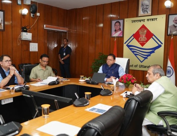 मुख्यमंत्री ने जल जीवन मिशन की प्रगति की समीक्षा की, शेष कार्यों को निर्धारित समयसीमा में पूरा करने तथा पेयजल योजनाओं के नियमित संचालन एवं रख-रखाव पर विशेष जोर