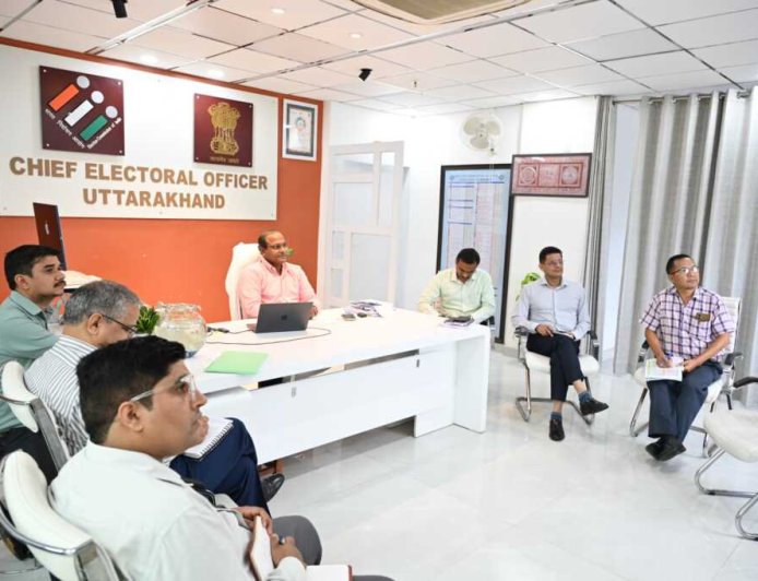 एसआईआर अभियान की सुपर चेकिंग: मंडलायुक्त अगले 15 दिन रहेंगे फील्ड में