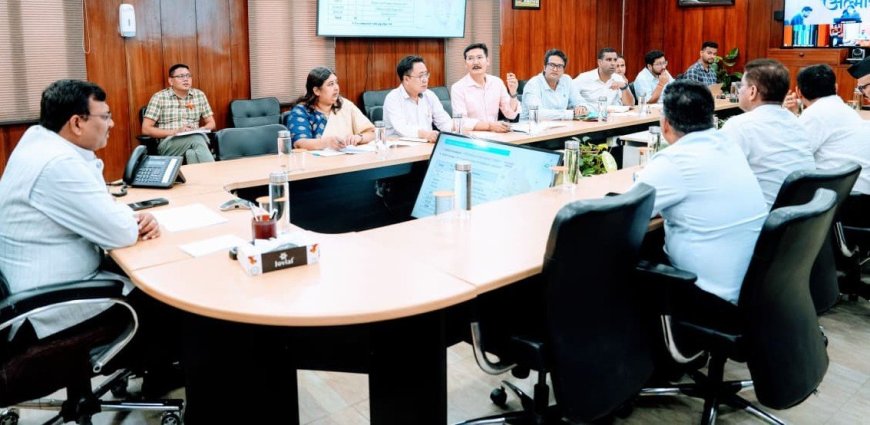 उत्तराखंड: मुख्य सचिव आनंद बर्द्धन ने PNG पाइपलाइन और कनेक्शन कार्यों की प्रगति की समीक्षा